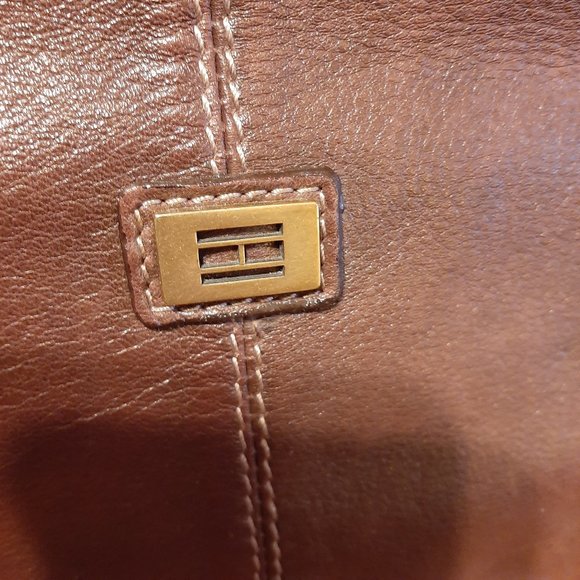 Vintage Tommy Hilfiger Designer Real Leather Dark Brown Mid-Sized Shoulder Bag - Picture 3 of 6